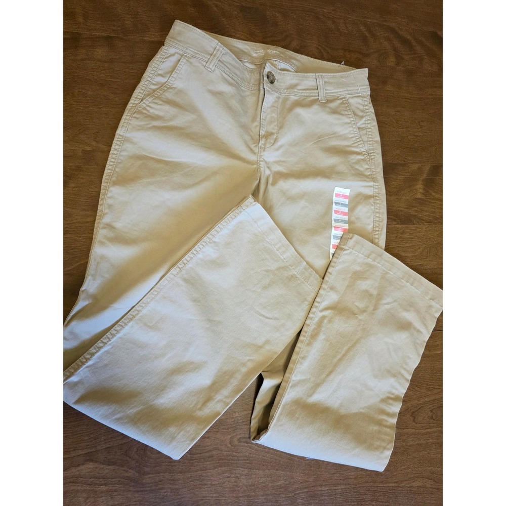 Old Navy Khaki Bootcut Chino Pants Womens Size 8 Regular Tan Semi-Evase Trousers
